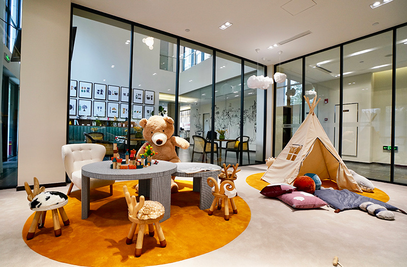 兒(ér)童遊樂(yuè)區(qū)